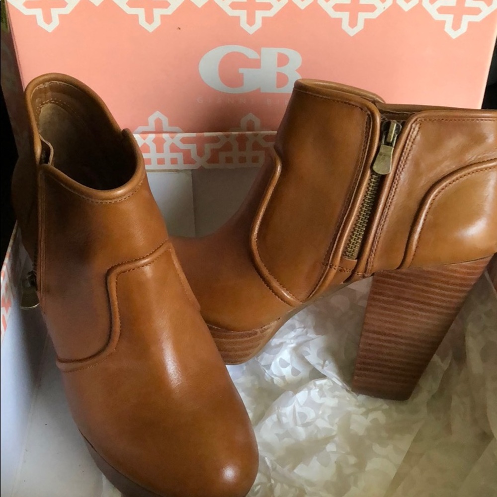 Gianni bini booties